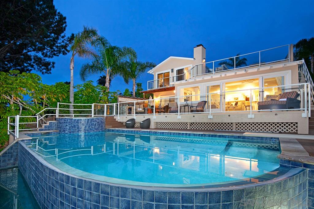 711 Marsolan Avenue Solana Beach, CA 92075 - Photo 3 of 25