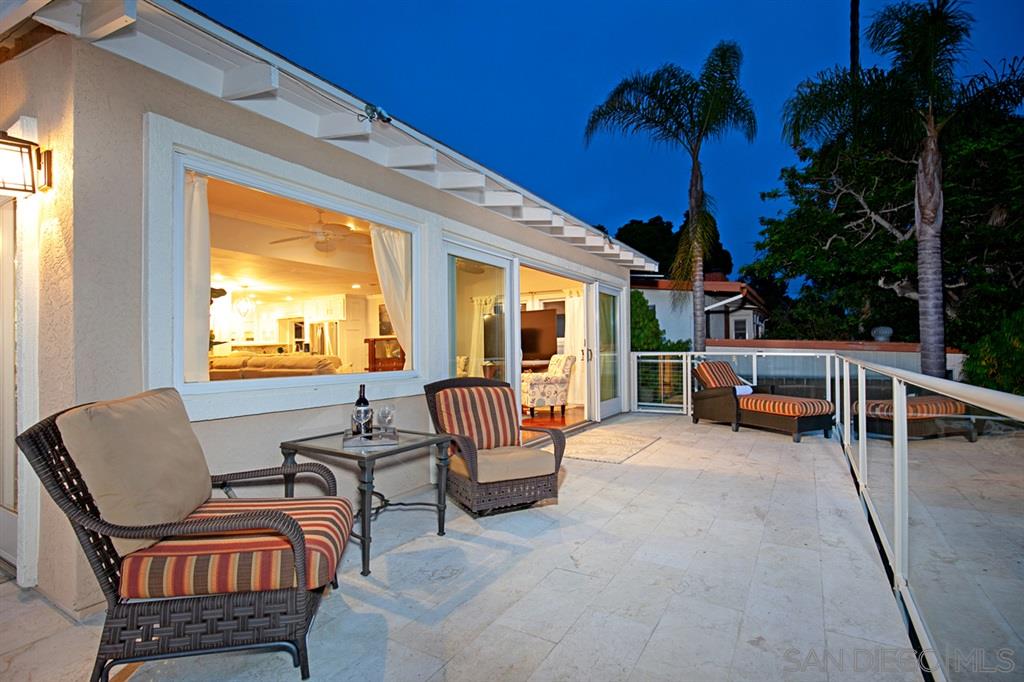 711 Marsolan Avenue Solana Beach, CA 92075 - Photo 21 of 25