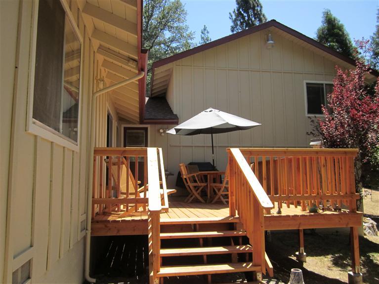 39508 Pine Ridge Road Oakhurst, CA 93644 - Photo 4 of 27 Gallery Image 4