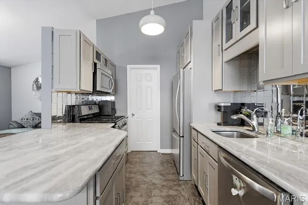 $229,000 | 118 Towne Square Court, Eureka, MO 63025
