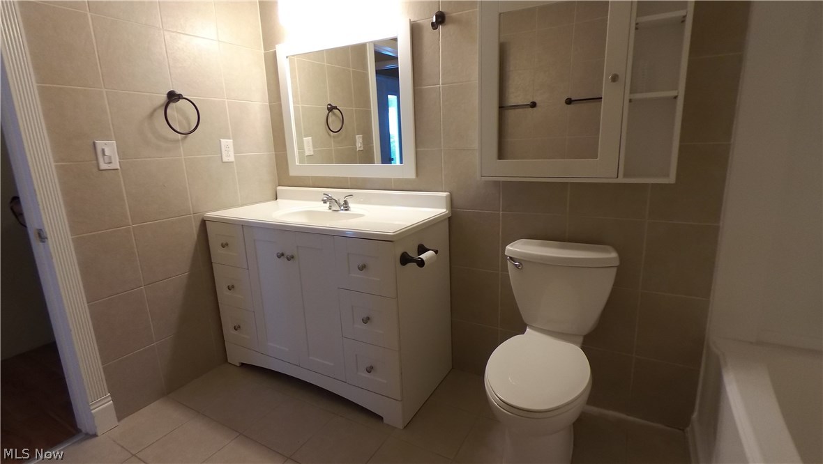 5366 Rootstown Road Ravenna, OH 44266 - Photo 17 of 28 Bathroom