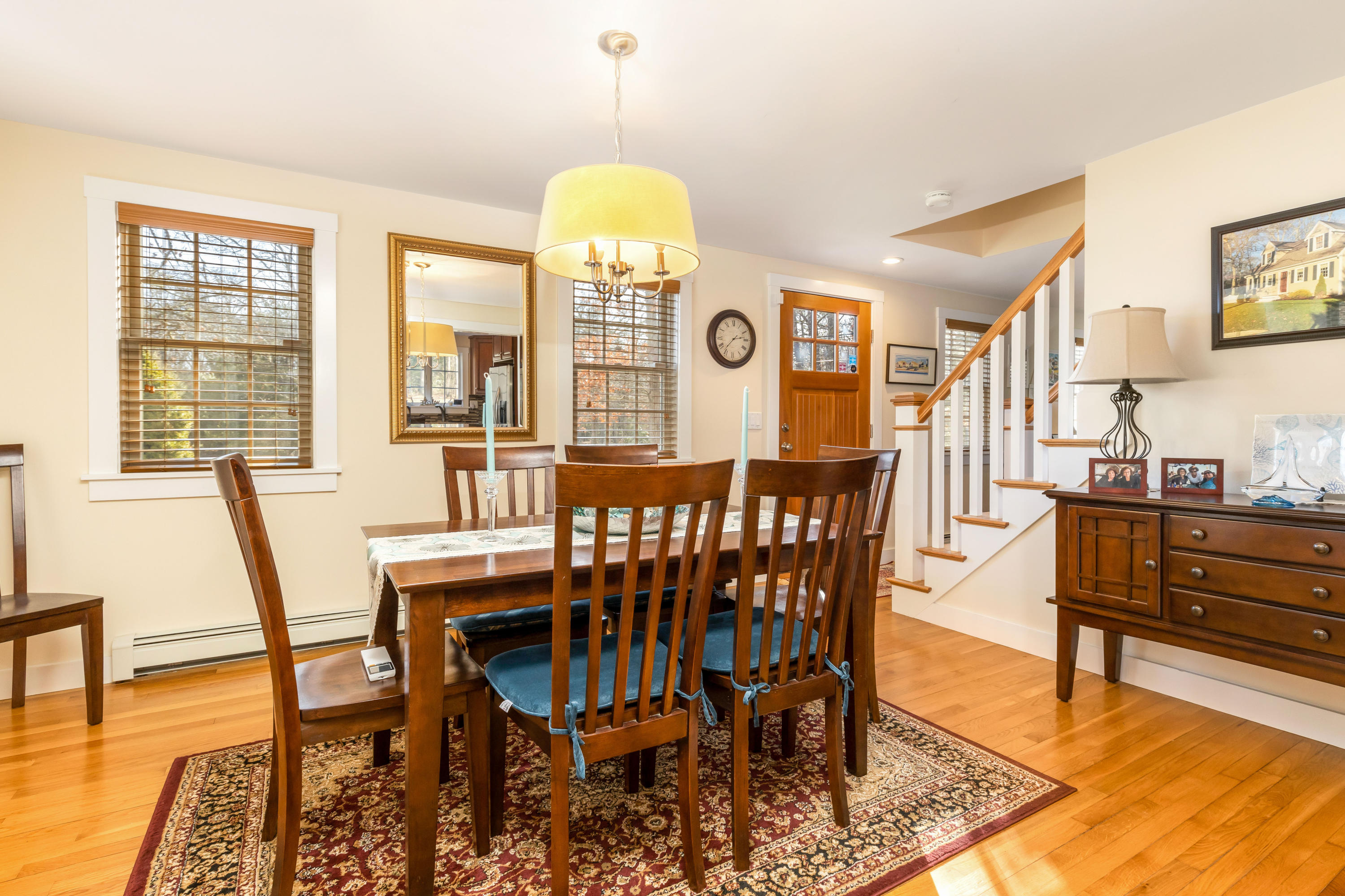 120 Asa Meigs Road Marstons Mills, MA 02648 - Photo 7 of 38 120AvaLR-9