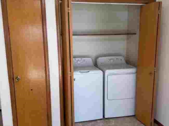 419 1/2 29 1/2 Road Grand Junction, CO 81504 - Photo 18 of 36 a utility room with dryer and washer