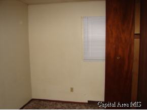 1854 Brian Lane Springfield, IL 62703 - Photo 6 of 9