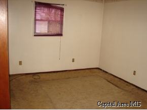 1854 Brian Lane Springfield, IL 62703 - Photo 7 of 9