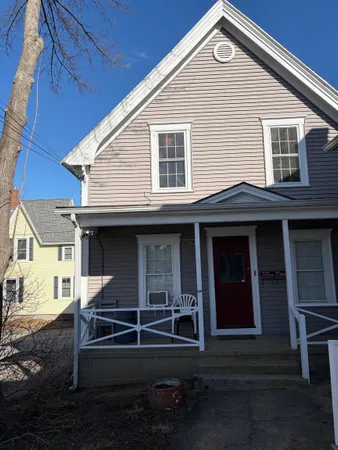 $1,550 | 319 Jewett Street, Manchester, NH 03103