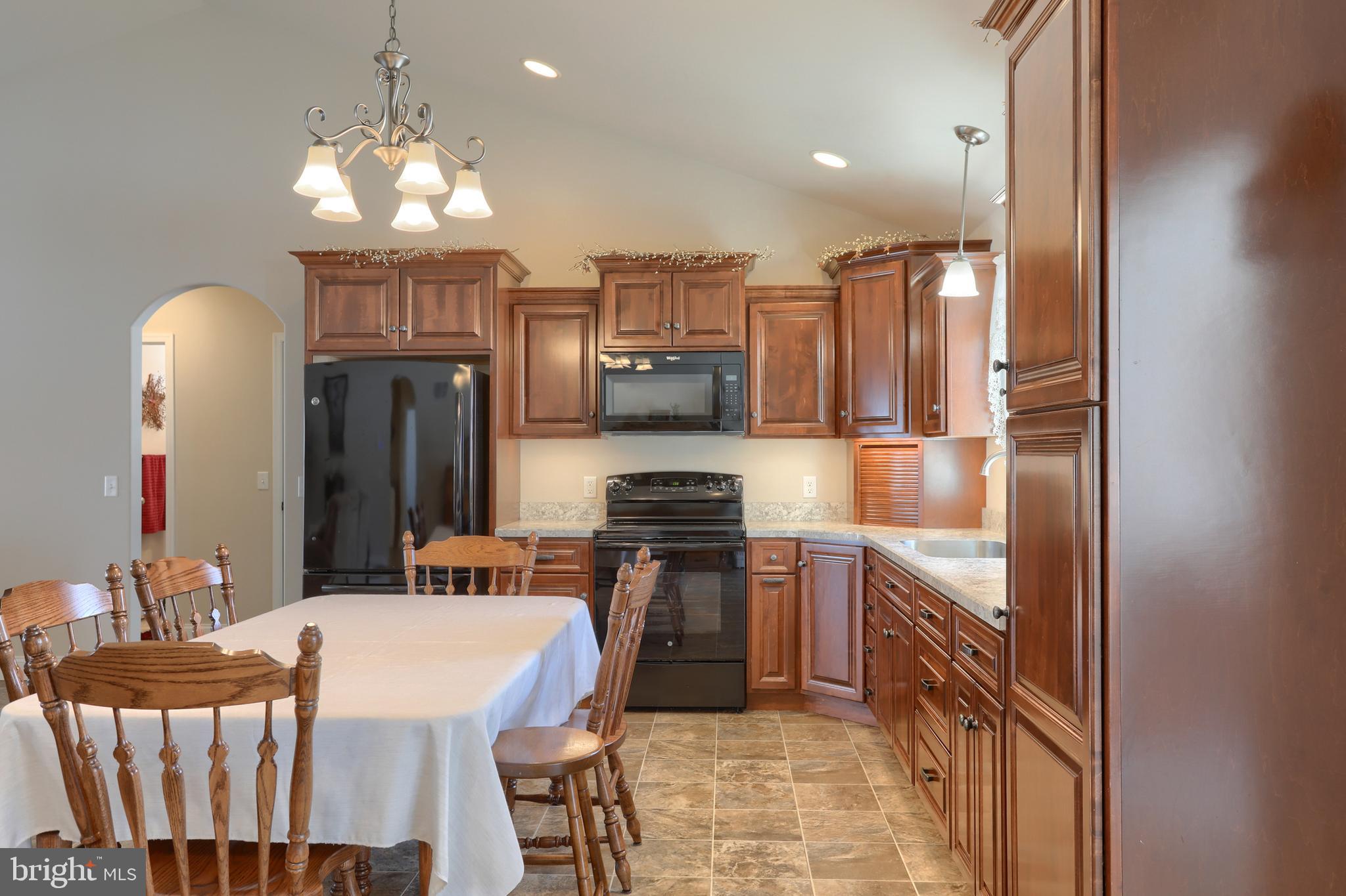 2037 South Forge Road Palmyra, PA 17078 - Photo 13 of 46 Gallery Image 13