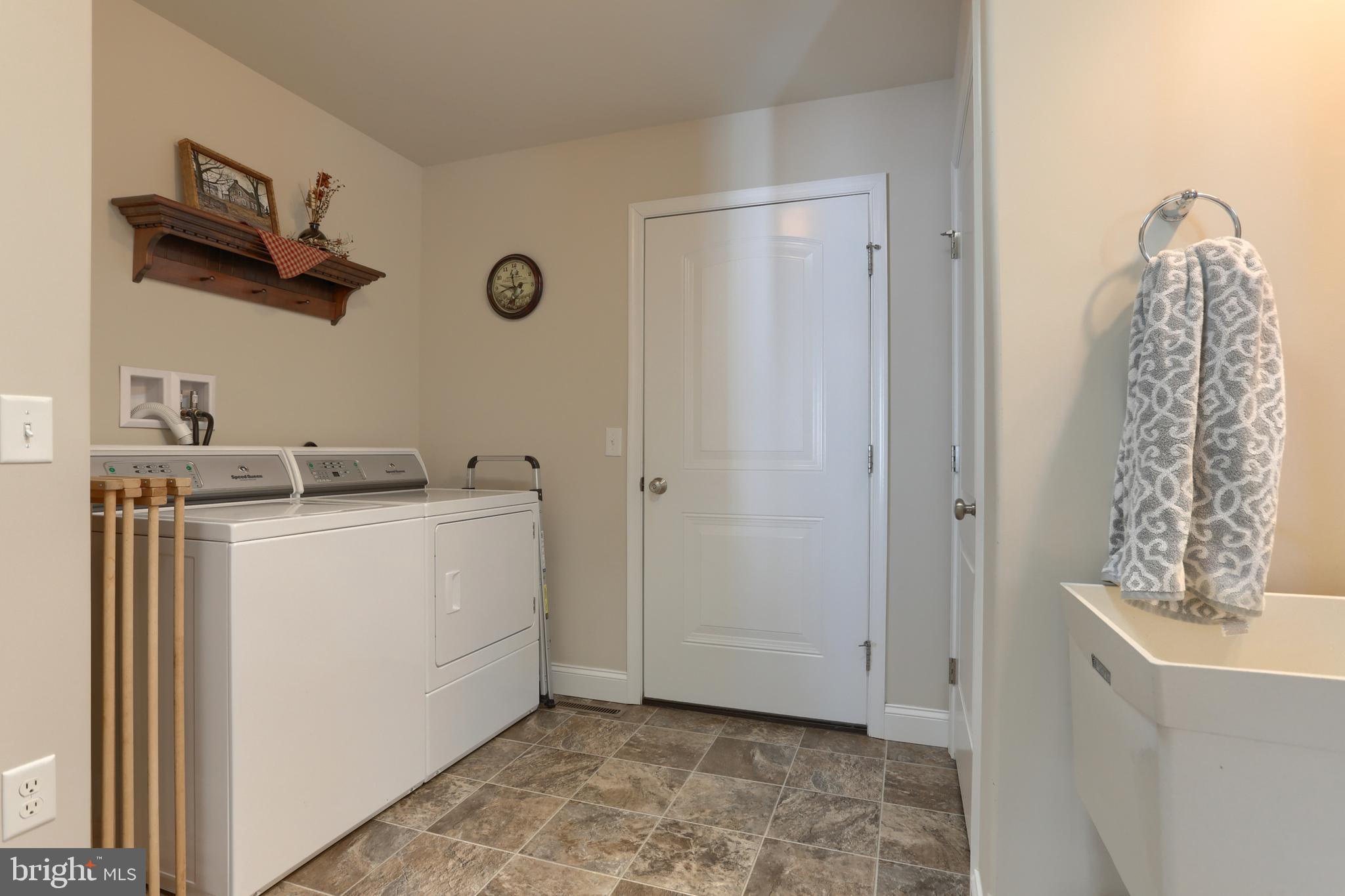 2037 South Forge Road Palmyra, PA 17078 - Photo 18 of 46 Laundry Room