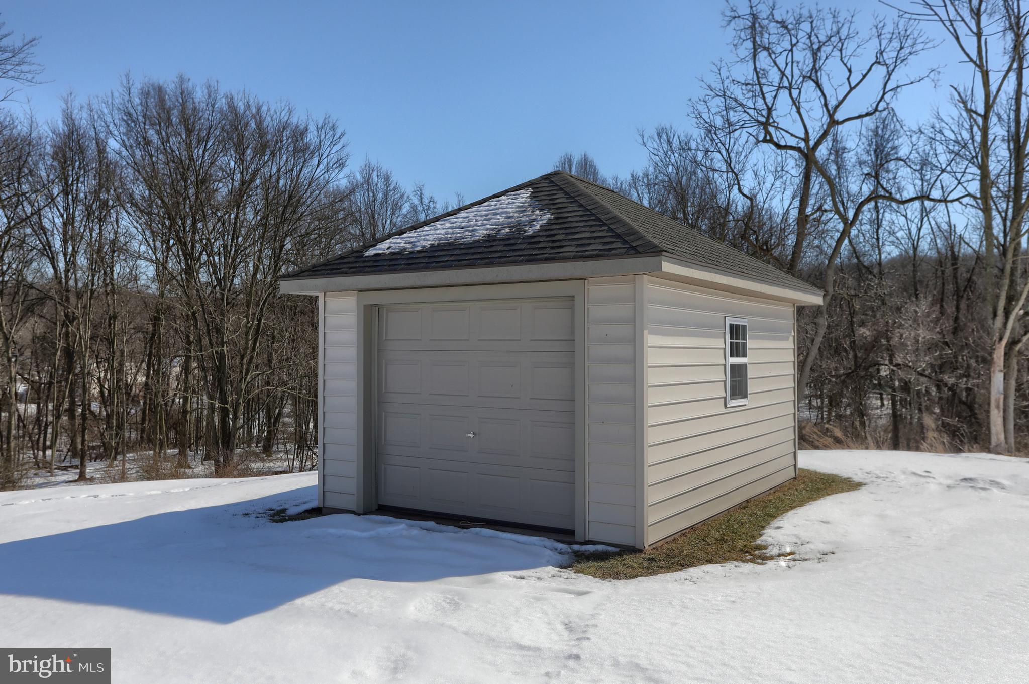 2037 South Forge Road Palmyra, PA 17078 - Photo 38 of 46 Shed