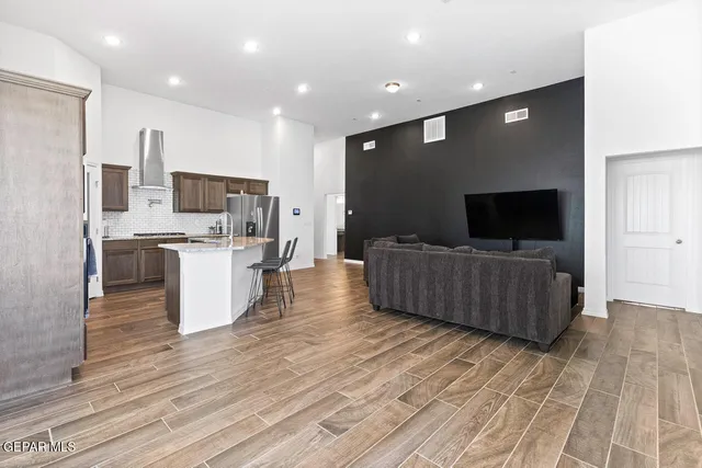 $299,500 | 12537 Cayo Norte Drive, El Paso, TX 79934