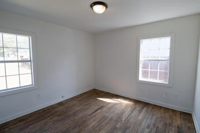 $1,000 | 3306 2nd Street, Lubbock, TX 79415