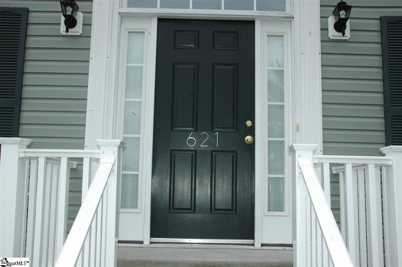 621 Reid School Road Taylors, SC 29687 - Photo 2 of 18 Gallery Image 2