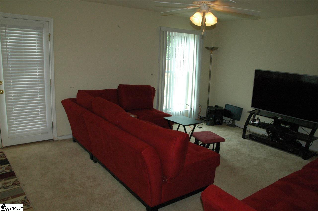 621 Reid School Road Taylors, SC 29687 - Photo 10 of 18 Gallery Image 10