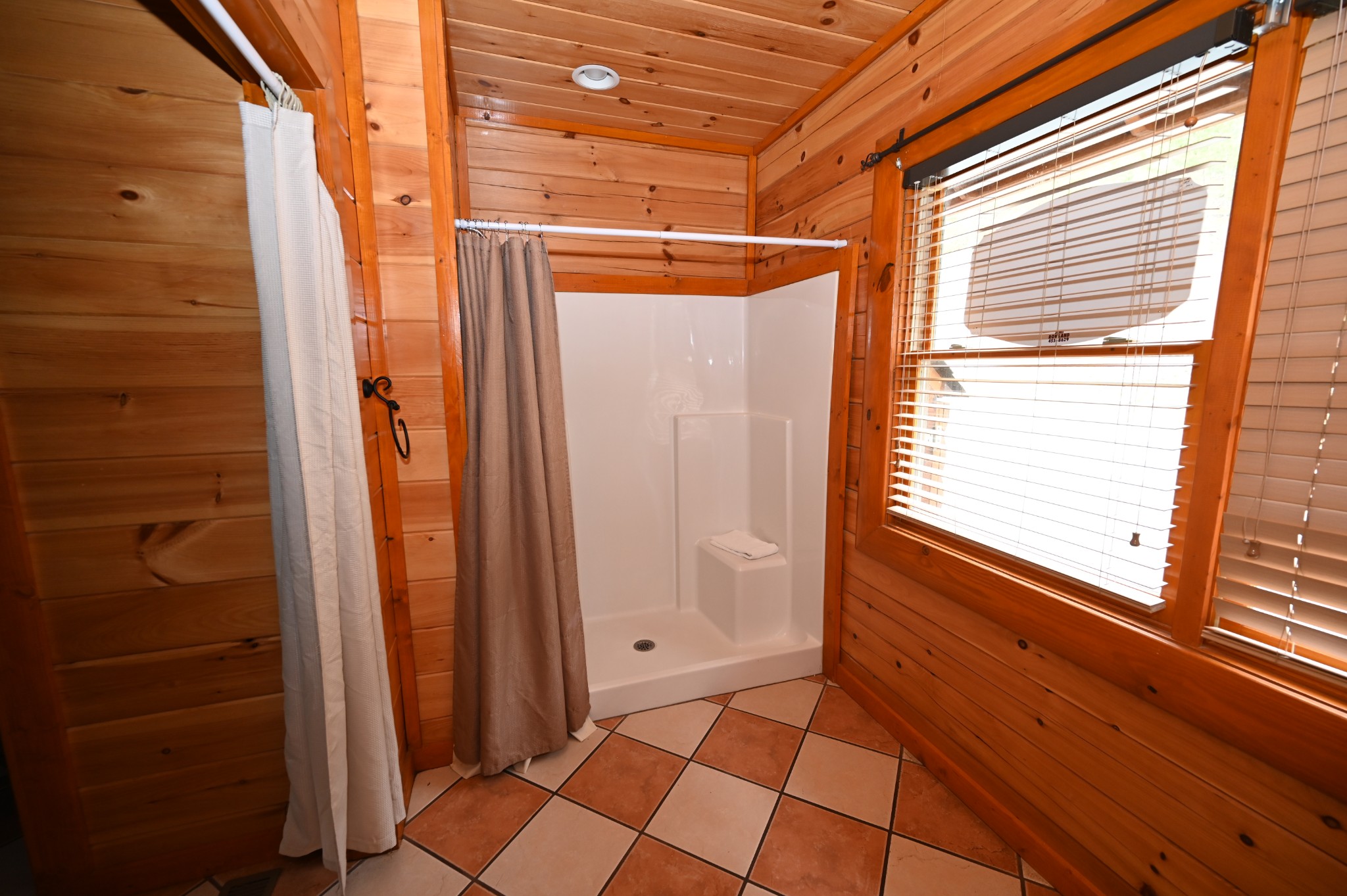 1114 Black Bear Cub Way Sevierville, TN 37862 - Photo 15 of 19 Gallery Image 15