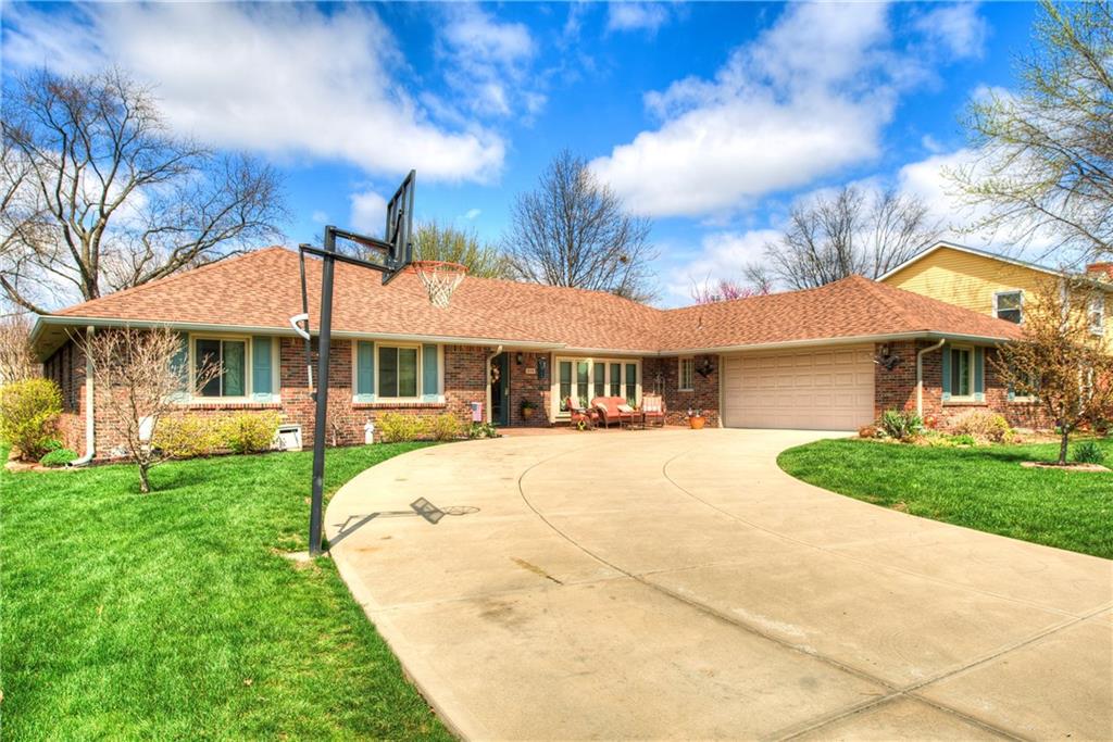 658 Canyon Road Indianapolis, IN 46217 - Photo 1 of 48 Gallery Image 1