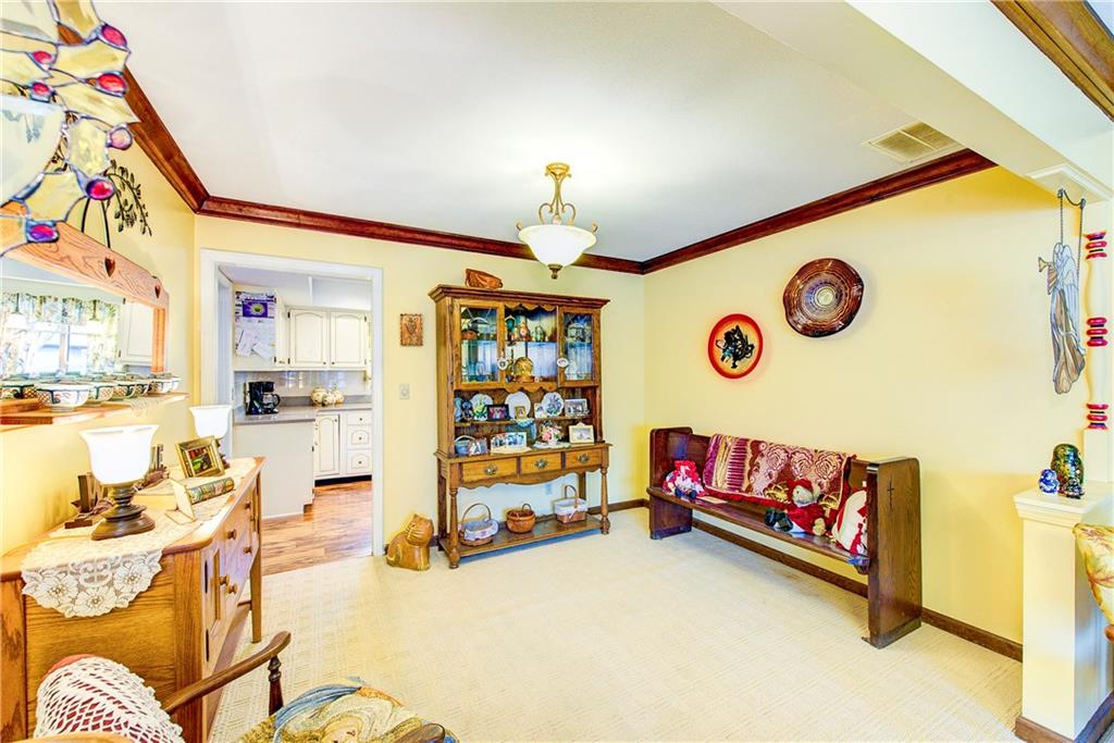 658 Canyon Road Indianapolis, IN 46217 - Photo 13 of 48 Gallery Image 13