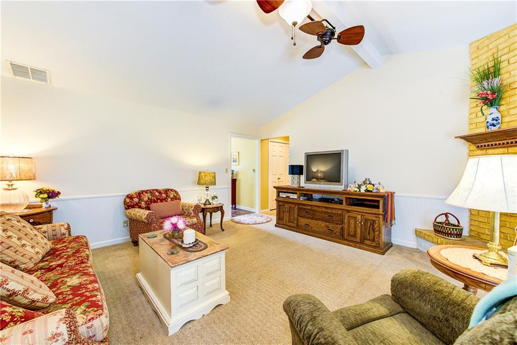 658 Canyon Road Indianapolis, IN 46217 - Photo 18 of 48 Gallery Image 18
