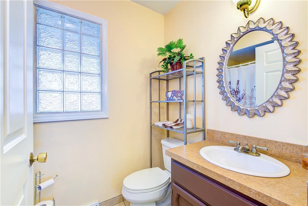 658 Canyon Road Indianapolis, IN 46217 - Photo 31 of 48 Gallery Image 31