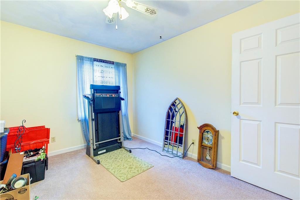 658 Canyon Road Indianapolis, IN 46217 - Photo 32 of 48 Gallery Image 32
