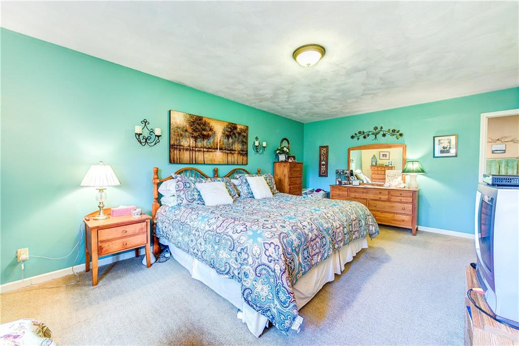 658 Canyon Road Indianapolis, IN 46217 - Photo 40 of 48 Gallery Image 40