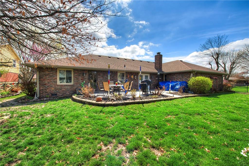 658 Canyon Road Indianapolis, IN 46217 - Photo 45 of 48 Gallery Image 45