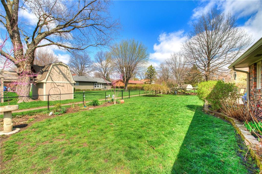 658 Canyon Road Indianapolis, IN 46217 - Photo 47 of 48 Gallery Image 47