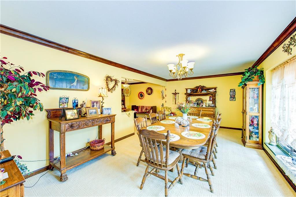 658 Canyon Road Indianapolis, IN 46217 - Photo 10 of 48 Gallery Image 10