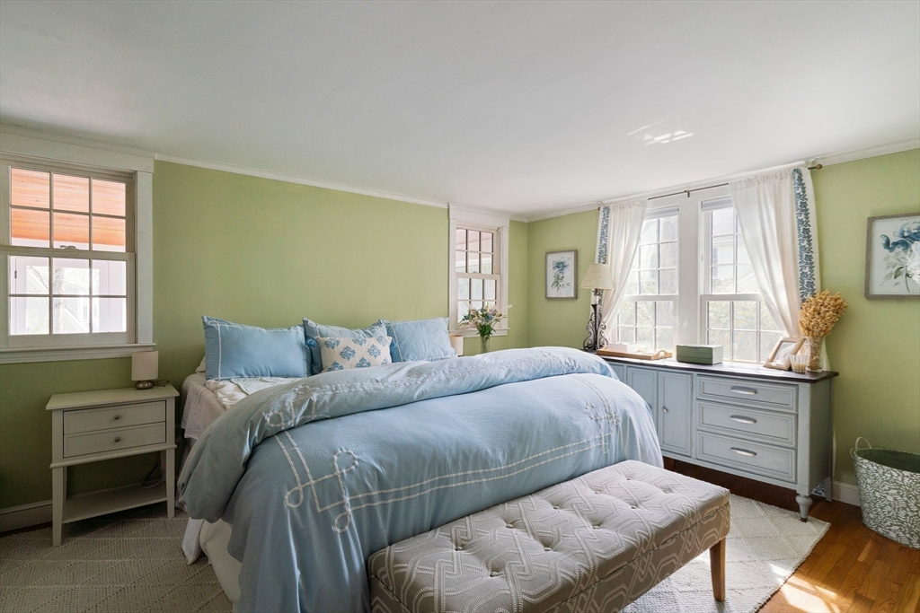 22 Standish Road Wellesley, MA 02481 - Photo 16 of 34 Gallery Image 16