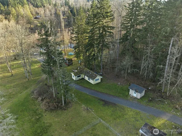 $799,999 | 34315 Tanwax Drive East, Eatonville, WA 98328