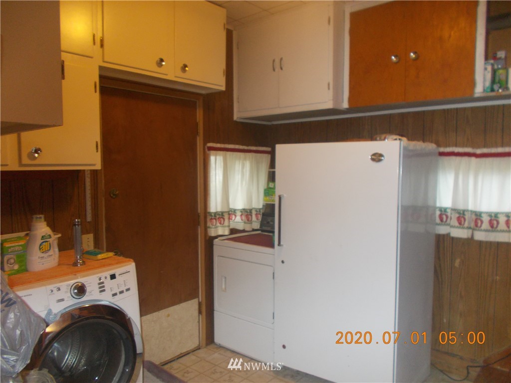 108 South Van Marter Road Lind, WA 99341 - Photo 8 of 9