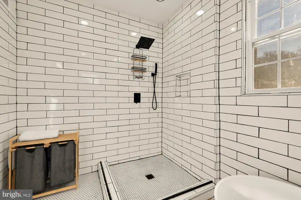 $5,500 | 3422 Pennsylvania Ave. Southeast, Washington, DC 20020