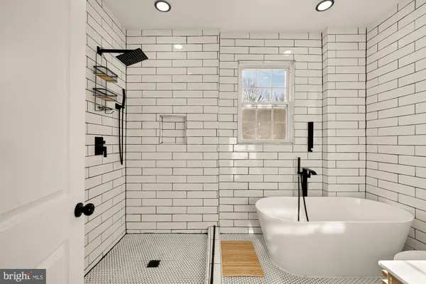 $5,500 | 3422 Pennsylvania Ave. Southeast, Washington, DC 20020