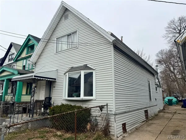 $87,400 | 716 Northampton Street, Buffalo, NY 14211