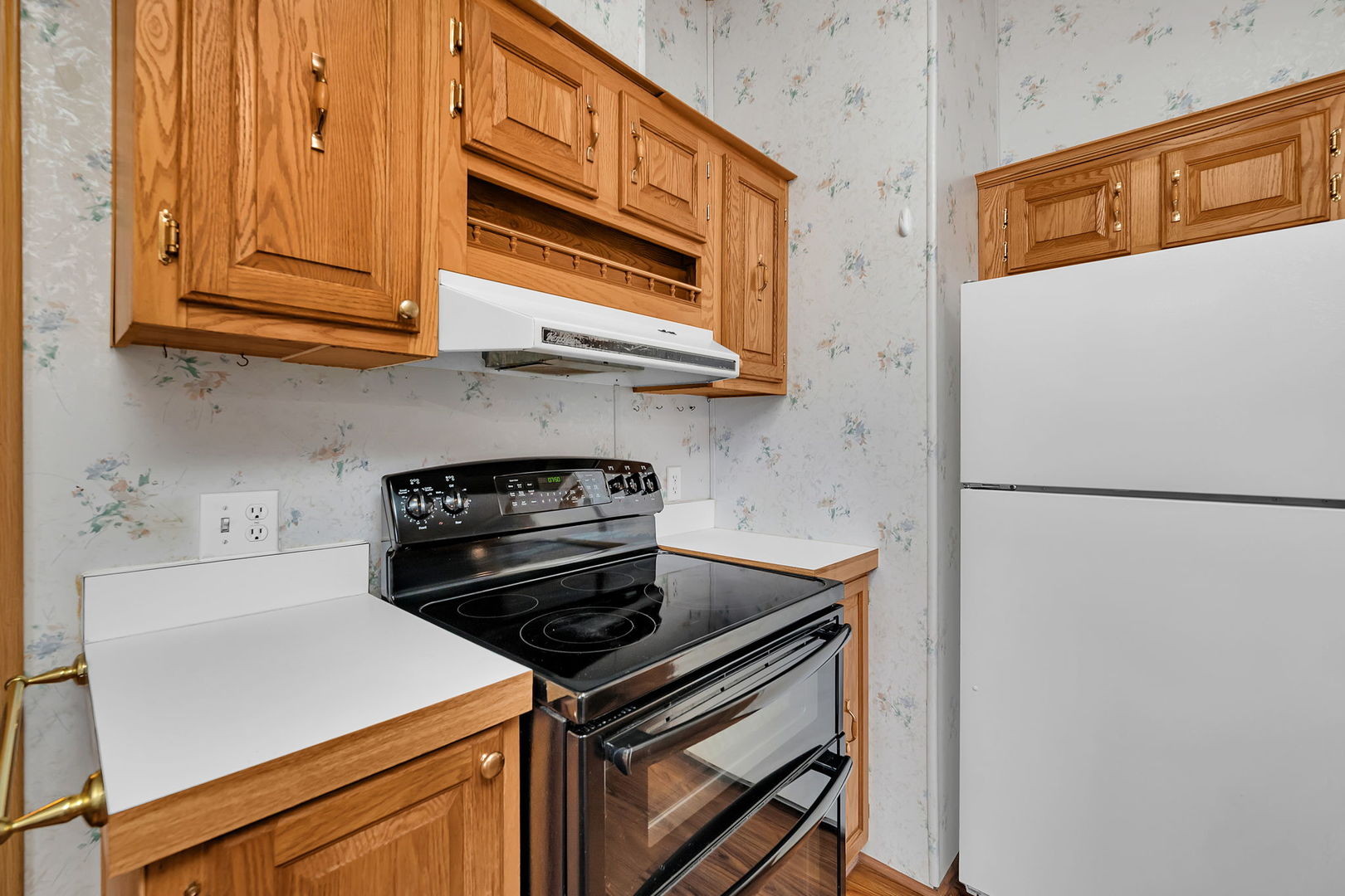 2910 East 11th Road Ottawa, IL 61350 - Photo 12 of 37