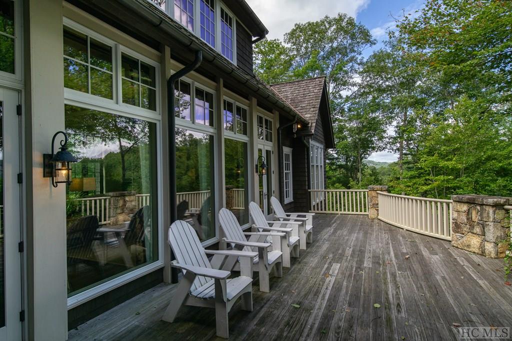 424 Gristmill Ridge Highlands, NC 28741 - Photo 12 of 59 Gallery Image 12
