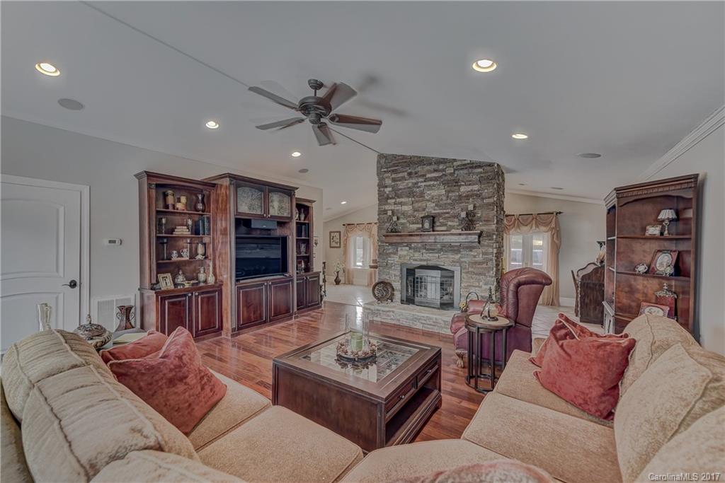1500 Olympus Road Rock Hill, SC 29732 - Photo 5 of 24 Gallery Image 5