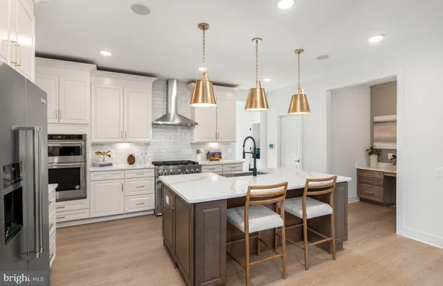 $1,109,990 | 42704 Cattail Crk Drive, Leesburg, VA 20176