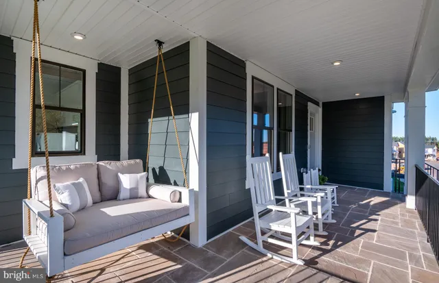 $1,109,990 | 42704 Cattail Crk Drive, Leesburg, VA 20176