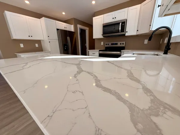 $369,900 | 5 Oldham Road, St. Albans, ME 04971