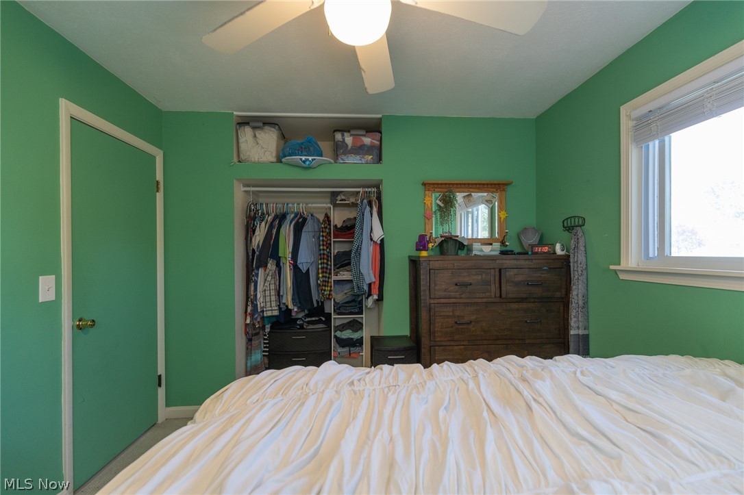 4308 Knickerbocker Road Sheffield Lake, OH 44054 - Photo 21 of 32 Gallery Image 21