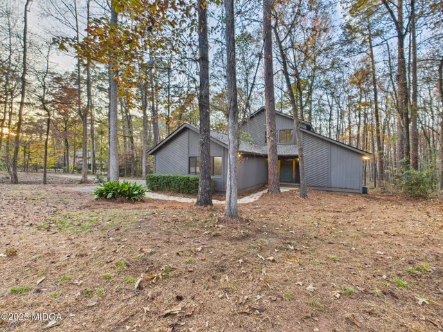 $345,000 | 202 Hilltop Circle, Macon, GA 31210