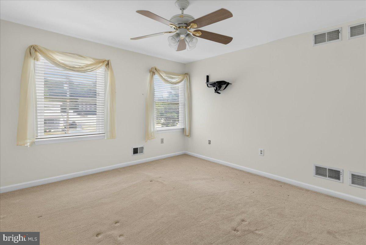 1491 Kuser Road Hamilton, NJ 08619 - Photo 32 of 42
