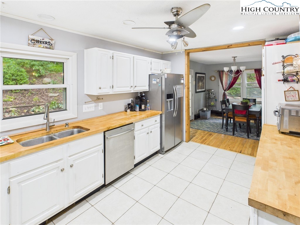 601 Dogwood Road Boone, NC 28607 - Photo 4 of 25 Gallery Image 4