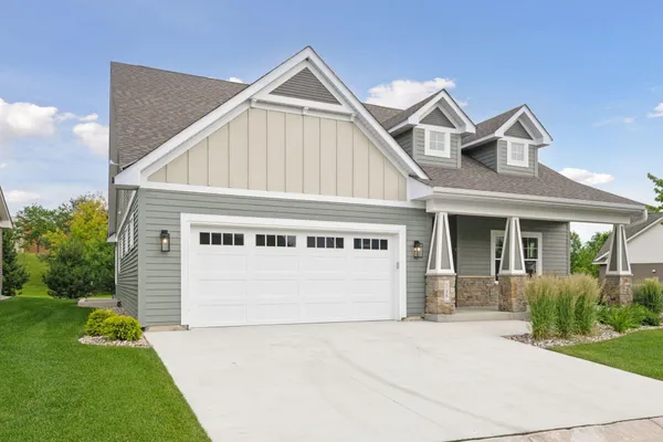$572,000 | 752 Somerwood Lane, Waconia, MN 55387