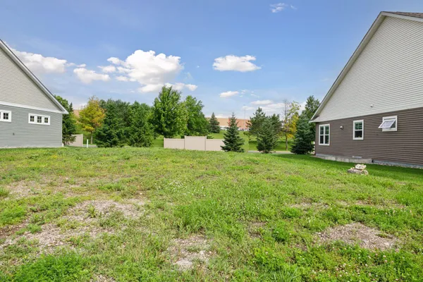$572,000 | 752 Somerwood Lane, Waconia, MN 55387