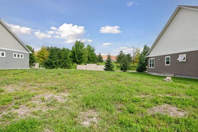 $572,000 | 752 Somerwood Lane, Waconia, MN 55387