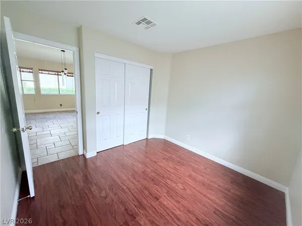 $1,913 | 9653 Marble Peak Court, Las Vegas, NV 89129