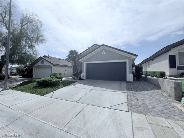 $1,913 | 9653 Marble Peak Court, Las Vegas, NV 89129