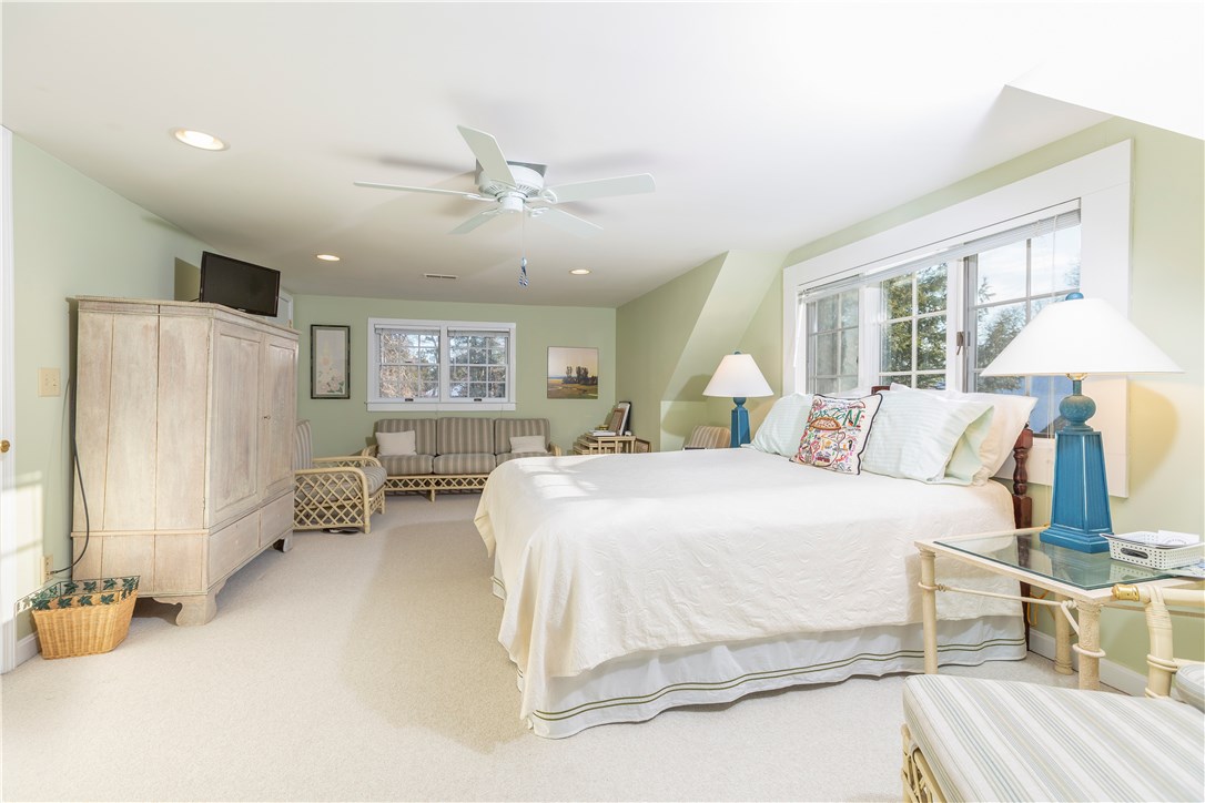 7 Grieg Road Westerly, RI 02891 - Photo 21 of 25