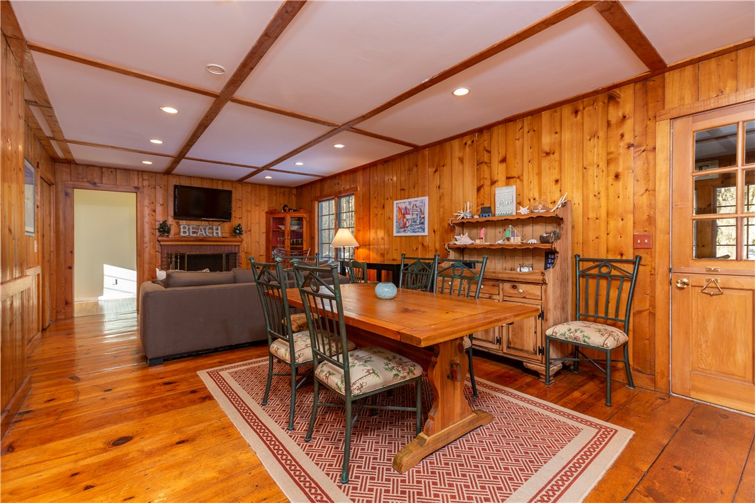 7 Grieg Road Westerly, RI 02891 - Photo 8 of 25